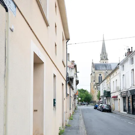Le Secret De Notre-dame, Maison Avec Garage Prive Vakantiehuis *